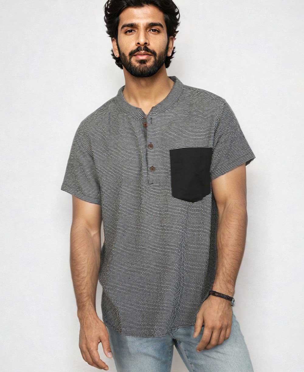 Men's Button Up Shirt With Solid Pocket