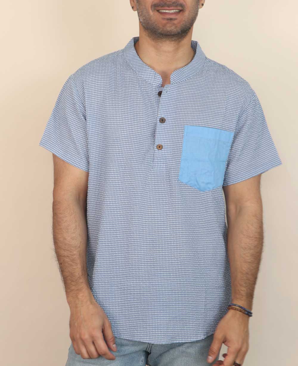Men's Button Up Shirt With Solid Pocket